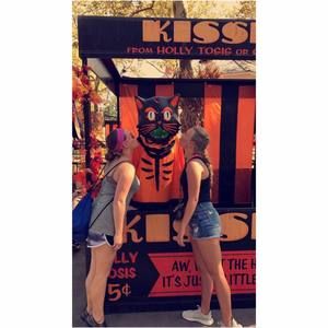 Meet your Posher, Jess